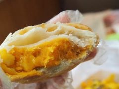 咸蛋黄流心酥饼装-肯德基(颛桥店)