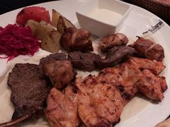 -Efes Turkish & Mediterranean Cuisine 艾菲斯餐厅(陆家嘴店)