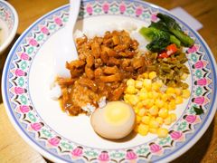 -鑫花溪牛肉米粉(人民广场店)
