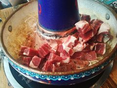 -毛辣果·贵州红酸汤牛肉火锅(西单店)