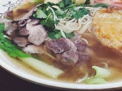 -牛小隆牛肉面馆(四牌楼店)