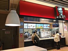 -肯德基(南京站A2检票口楼上)