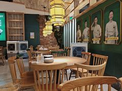 -费大厨辣椒炒肉(泊富店)