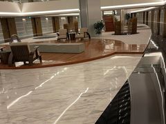 -上海滴水湖皇冠假日酒店