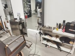 -发朵Hair 烫染沙龙