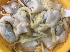 荠菜肉馄饨-毛华美食(清扬路店)