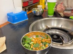 -鸿顺老铁锅美蛙鱼府(解放碑店)