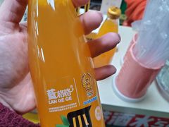 蓝格格小公桔-荣吉招牌自助骨头锅(顾乡店)