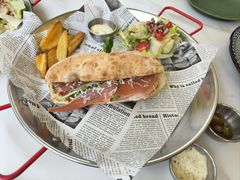 -靡瑅miti西式融合餐吧(星海湾水岸风情街店)