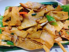 -雀舞云南菜(乐客城店)