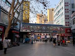 -利客来李村购物中心