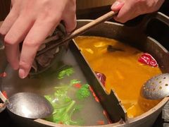 -三出山火锅(南京万象天地店)