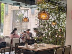 -德林酸菜鱼火锅(南丹店)