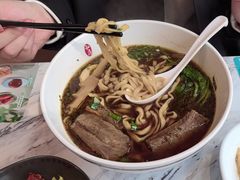 -康师傅私房牛肉面(申虹店)