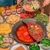 在杭州！吃到了jujuju辣无比的正宗重庆火锅🍲！！