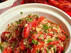 -肥小宝·金牌油焖大虾(襄阳龙虾地标店)