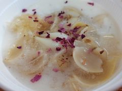 玫瑰椰奶杏仁霜-吴家馄饨