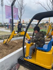 -季高兔窝窝亲子园(上海薰衣草公园店)