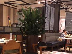 -港丽餐厅(龙之梦长宁店)