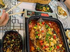 -云晓光头烧烤吧(德平路店)