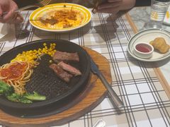 -菲滋意式餐厅(加州阳光二店)
