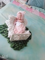 -金色童年新生儿满月摄影(包头店)