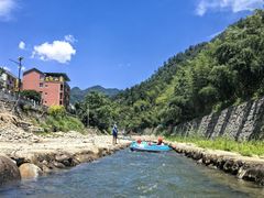 -龙井峡漂流