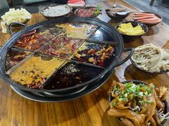 -正南齊北重庆老火锅(光华村直营店)