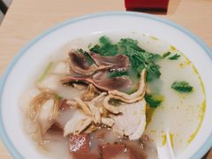 藤椒老鸭粉丝汤-小杨生煎(天之骄子店)