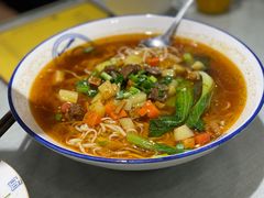 酸汤臊子面-大嘻咹biangbiang面(历史博物馆店)