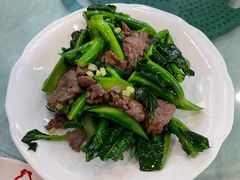 芥兰炒牛肉-文记壹心鸡(宝华路店)