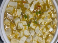 蟹粉豆腐-姑苏家宴·苏帮菜·松鼠桂鱼(苏州总店)