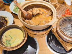 -吃饭皇帝大(长宁龙之梦店)