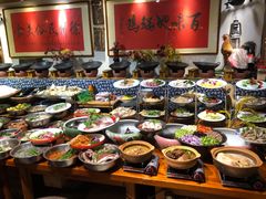 -百味地锅鸡(二店·财校分店)