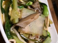 -一两饭川味素食餐厅