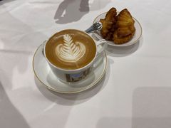 扇子蝴蝶酥-COVA(新天地Xintiandi店)