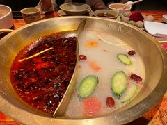 -小龙坎火锅(湖滨银泰in77店)