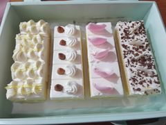 -绿姿鲜奶烘焙(新城花园店)