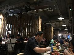 -巴厘龙虾·榜首油焖大虾(音乐学院·沿江酒馆店)