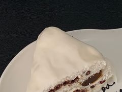 -白玉兰食品甜凤店(合生汇店)
