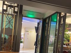 -新白鹿餐厅(爱琴海购物中心店)