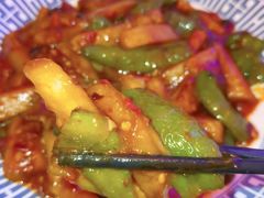 -巴特餐饮6加1音乐餐吧·新疆菜