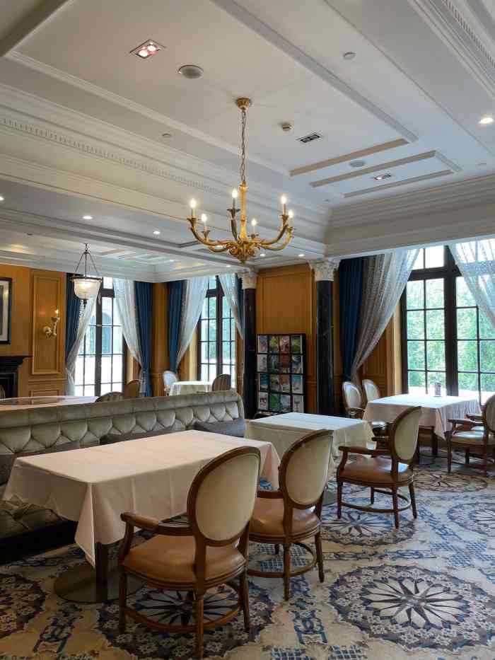 御园汇餐饮-"赶在北京天气极好的一天,小阿宝带我来这个.