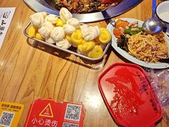 -山里屯铁锅炖·东北菜(康桥店)