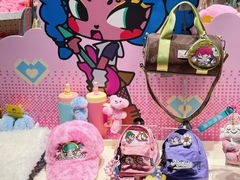 -燕莎奥特莱斯购物中心