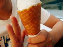 -白骑士欧洲蛋糕店(夏威夷店)