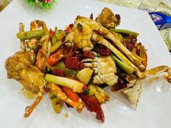 -鹏城人家海鲜酒家·23年老字号(较场尾店)