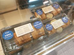 -李与白包子铺(桐梓林店)