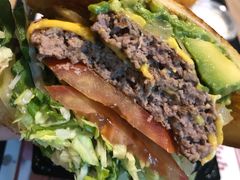 -The Habit Burger Grill 哈比特汉堡(复兴soho店)