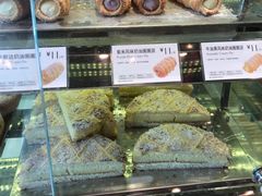 -巴黎贝甜(华堂新辰汇店)